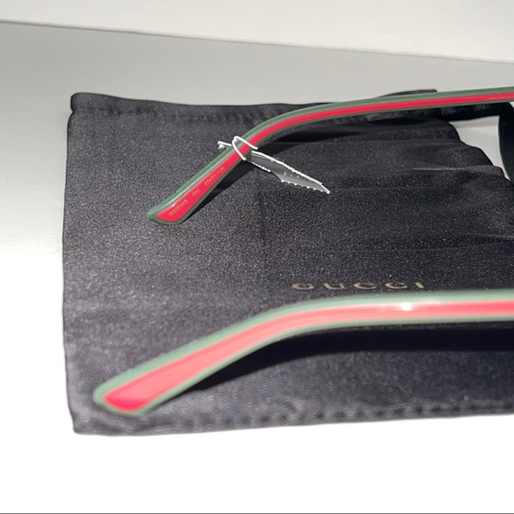 GUCCI Authentic New 52mm Round Signature Logo Sunglasses With Case, Cloth & Tag - Picture 11 of 16